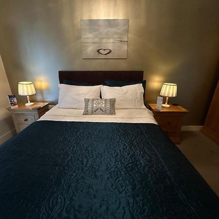 Lovely 1 Bedroom Apartment Plymouth Esterno foto