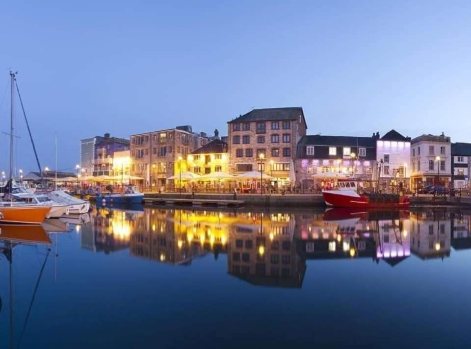Lovely 1 Bedroom Apartment Plymouth Esterno foto